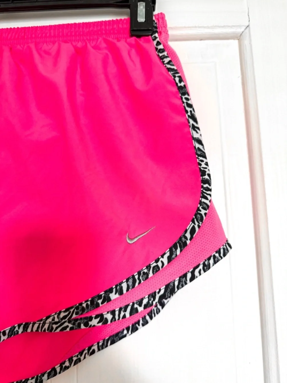 Nike Dri-Fit Tempo Running Shorts in Hot Pink Leopard